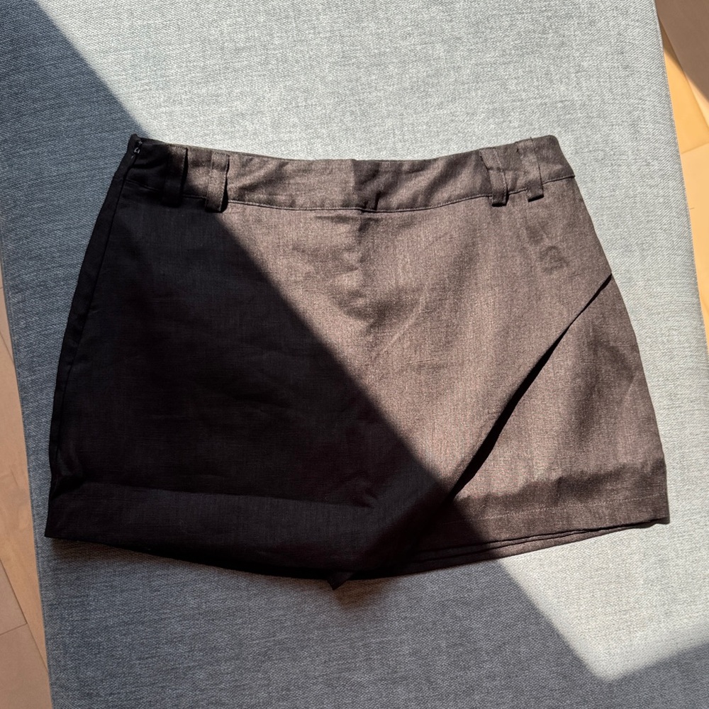 Black Mini Skirt/shorts